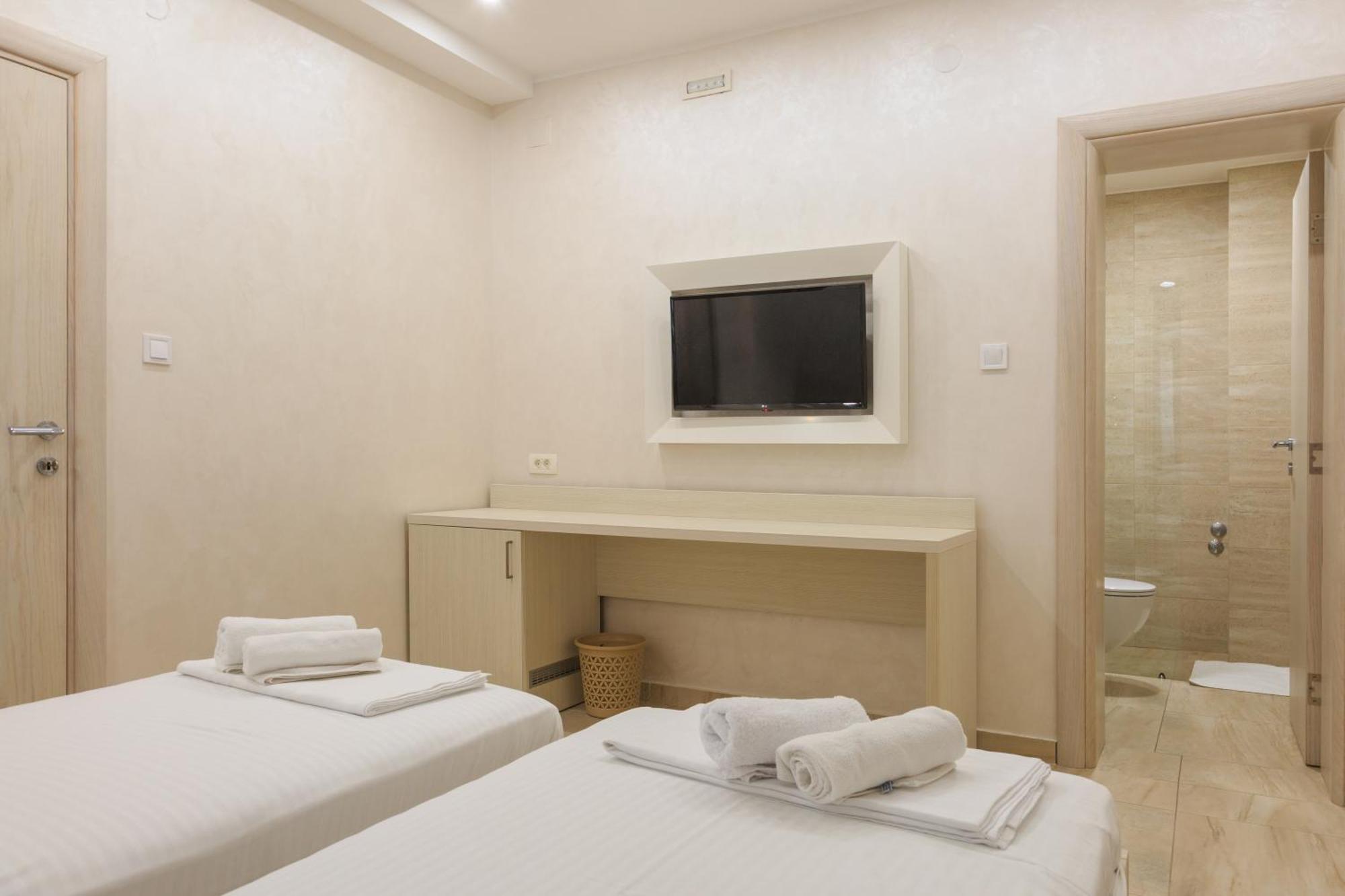 Hotel Maksim Херцег Нови Екстериор снимка
