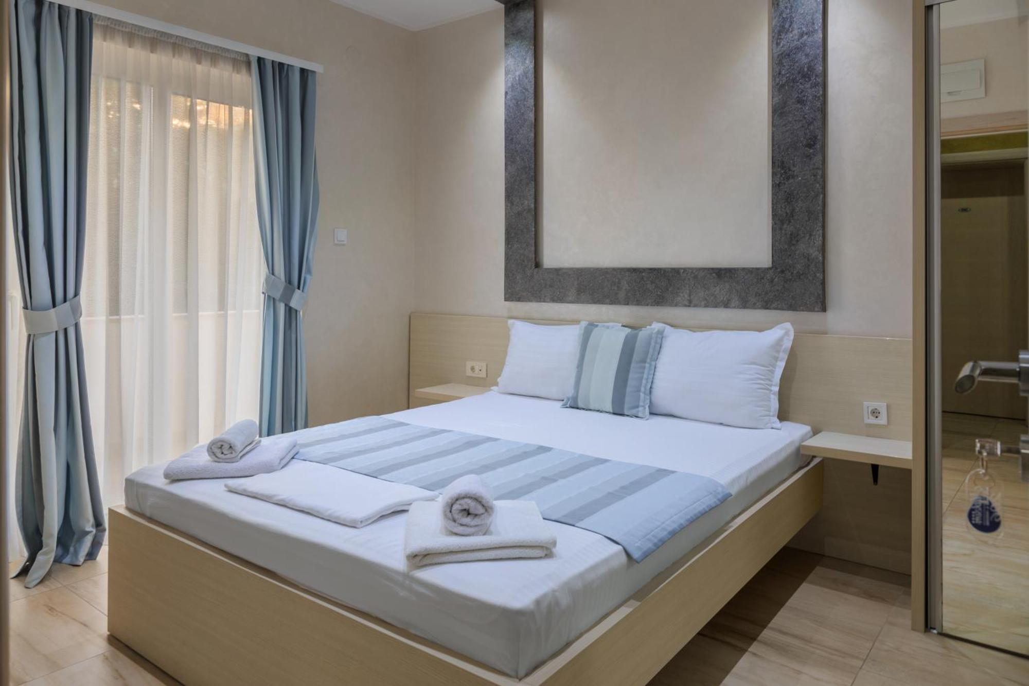 Hotel Maksim Херцег Нови Екстериор снимка